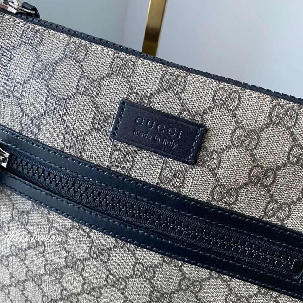 Gucci Beige and Black Signature Messenger Bag
